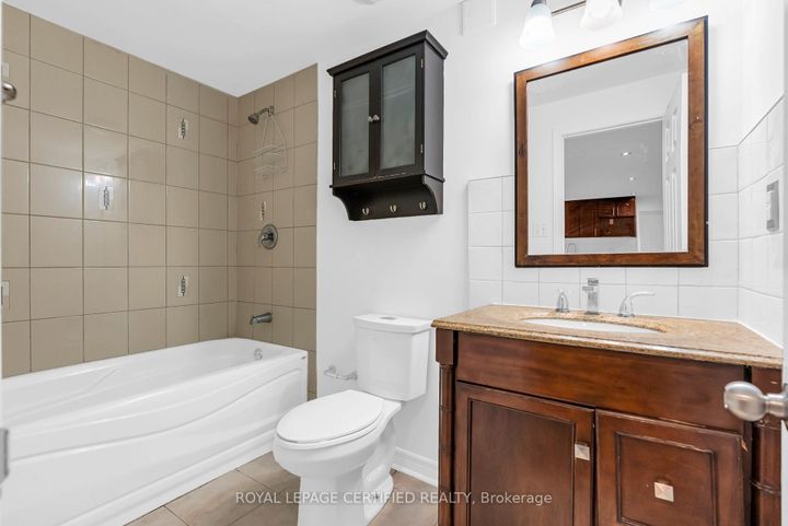 Photo 44 at 5513 Holbrook Road, Central Erin Mills, Mississauga