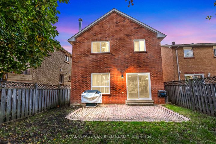 Photo 48 at 5513 Holbrook Road, Central Erin Mills, Mississauga