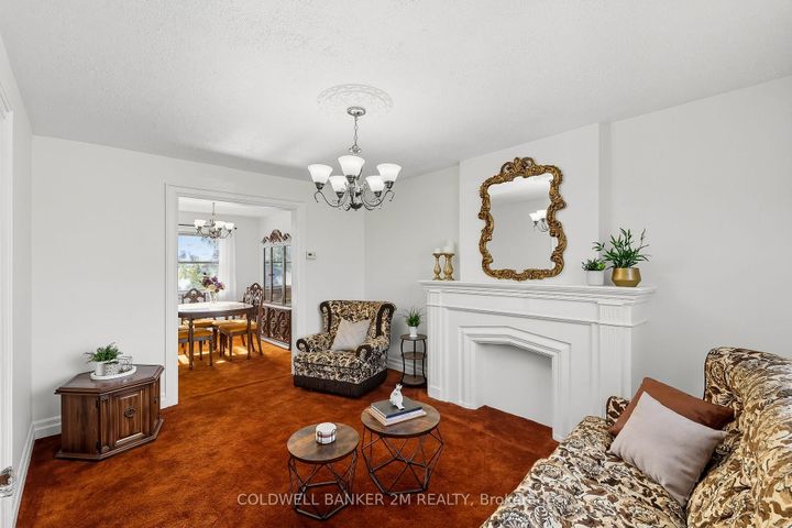 Photo 5 at 20 Coates Avenue, Oakwood Village, Toronto