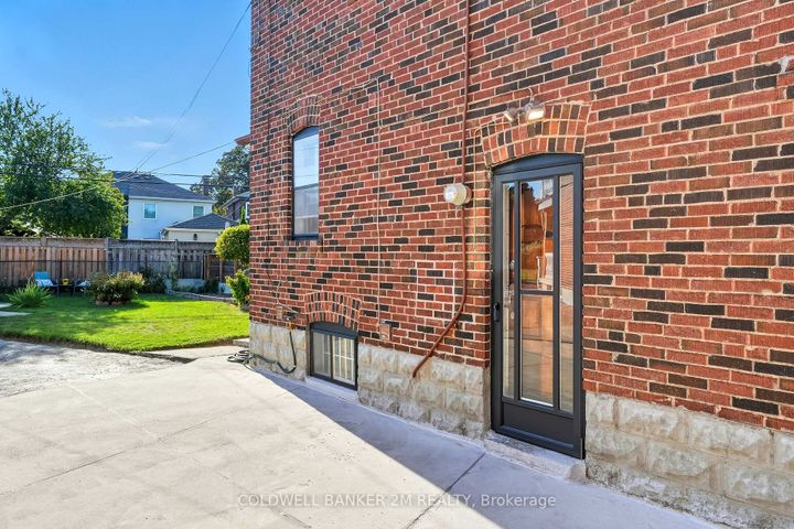 Photo 22 at 20 Coates Avenue, Oakwood Village, Toronto
