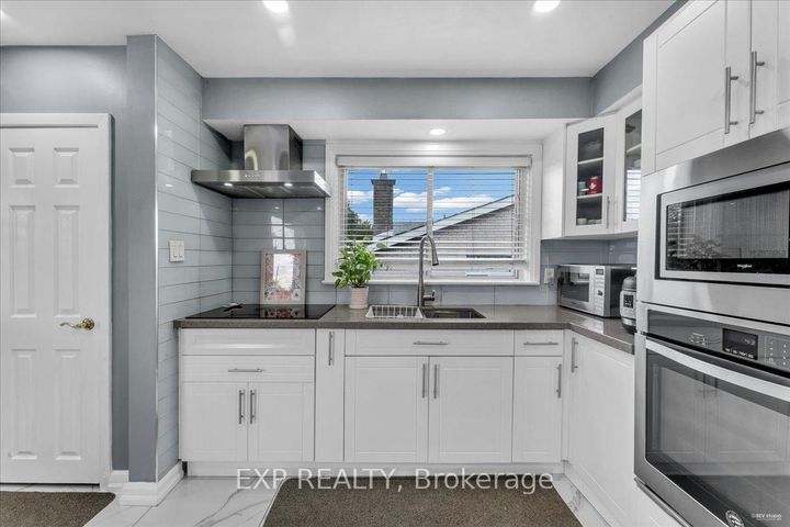 Photo 12 at 21 Kanarick Crescent, Jane Heights, Toronto
