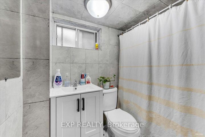 Photo 39 at 21 Kanarick Crescent, Jane Heights, Toronto