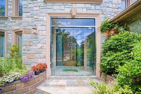 Photo 2 at 188 Strathearn Avenue, Bayview Hill, Richmond Hill