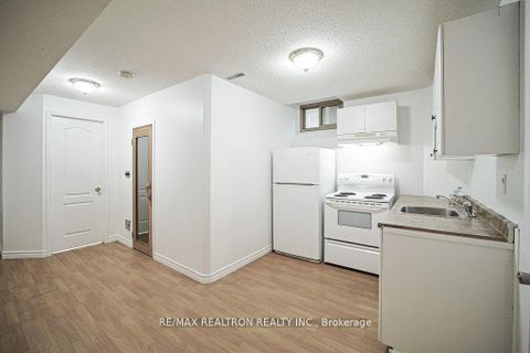 Photo 35 at 188 Strathearn Avenue, Bayview Hill, Richmond Hill