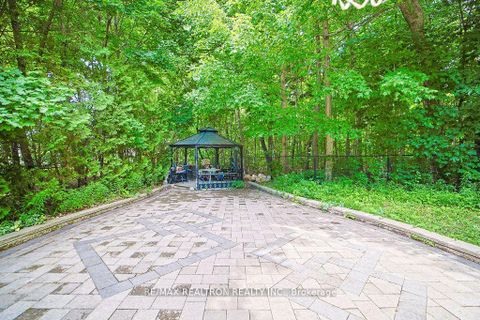 Photo 46 at 188 Strathearn Avenue, Bayview Hill, Richmond Hill