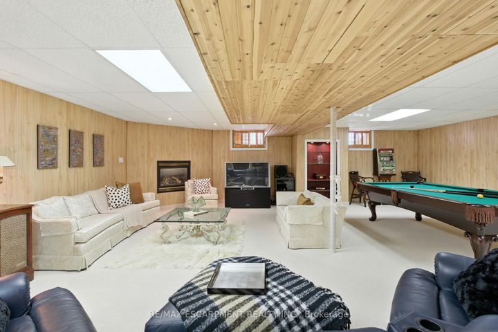 Photo 30 at 1104 Crofton Way, Tyandaga, Burlington