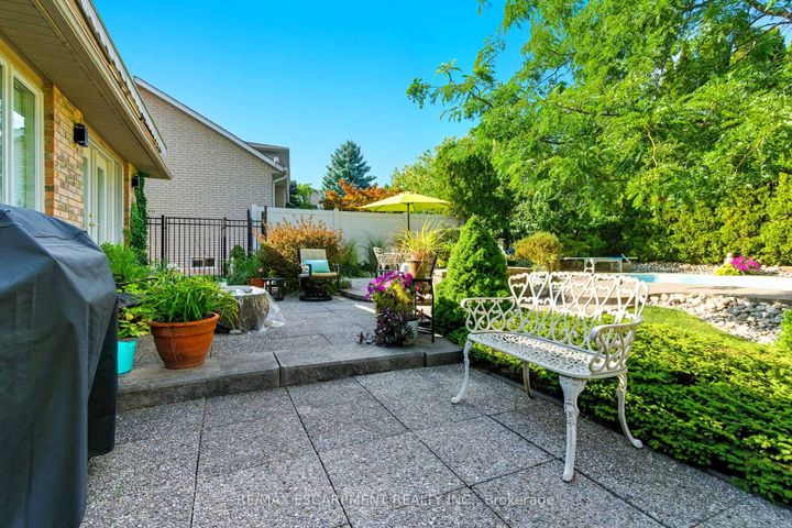 Photo 38 at 1104 Crofton Way, Tyandaga, Burlington