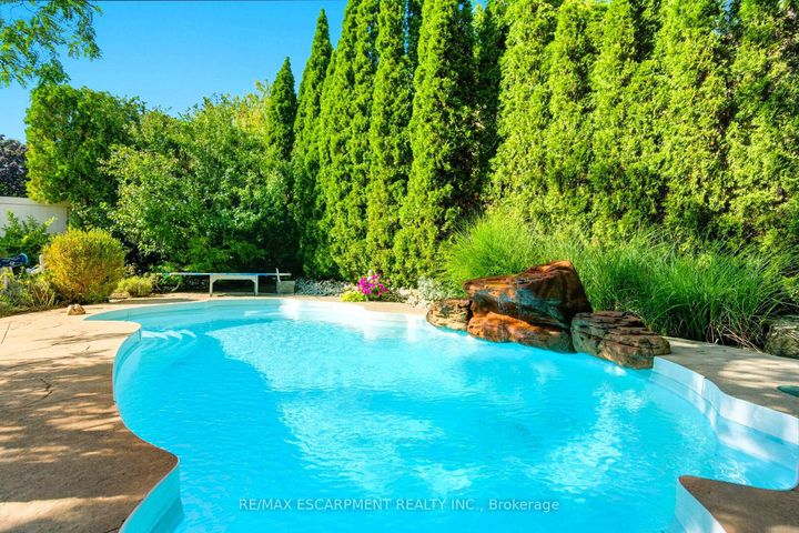 Photo 42 at 1104 Crofton Way, Tyandaga, Burlington