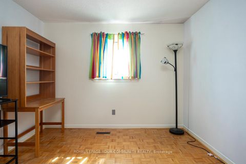 Photo 19 at 42 Lillooet Crescent, North Richvale, Richmond Hill