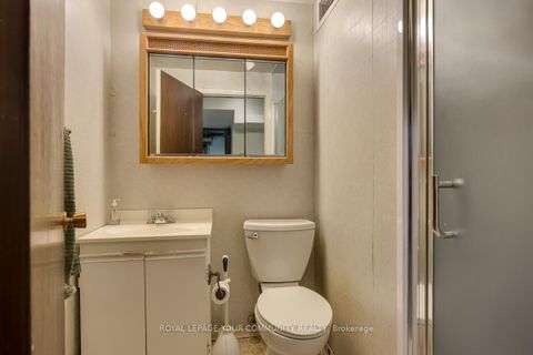 Photo 29 at 42 Lillooet Crescent, North Richvale, Richmond Hill