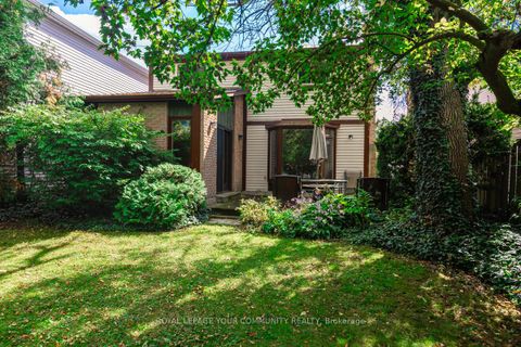 Photo 33 at 42 Lillooet Crescent, North Richvale, Richmond Hill