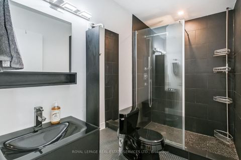 Photo 9 at 126 - 1001 Roselawn Avenue, Belgravia, Toronto