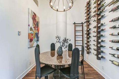 Photo 11 at 126 - 1001 Roselawn Avenue, Belgravia, Toronto