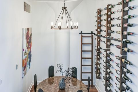 Photo 25 at 126 - 1001 Roselawn Avenue, Belgravia, Toronto
