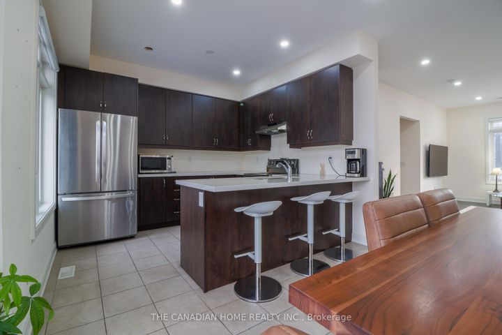 Photo 10 at 433 Veterans Drive, Northwest Brampton, Brampton
