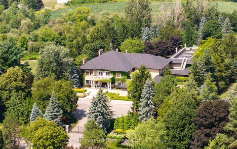 Photo 1 at 150 Collard Drive, King City, King Photo 1 at 150 Collard Drive, King City, King