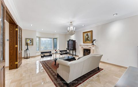 Photo 9 at 150 Collard Drive, King City, King Photo 9 at 150 Collard Drive, King City, King