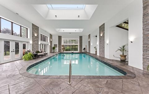 Photo 18 at 150 Collard Drive, King City, King Photo 18 at 150 Collard Drive, King City, King