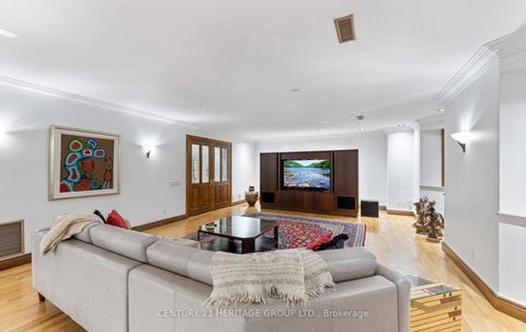 Photo 34 at 150 Collard Drive, King City, King Photo 34 at 150 Collard Drive, King City, King