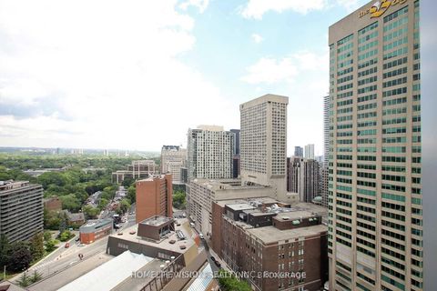 Photo 16 at 2009 - 1 Yorkville Avenue, Annex, Toronto