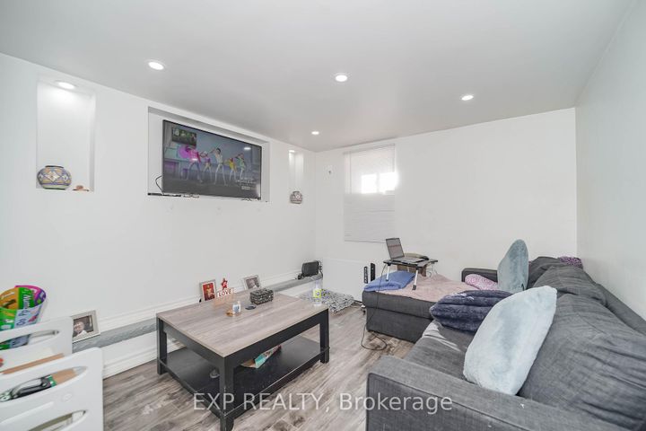 Photo 32 at 11 Bucannan Road, Maryvale, Toronto