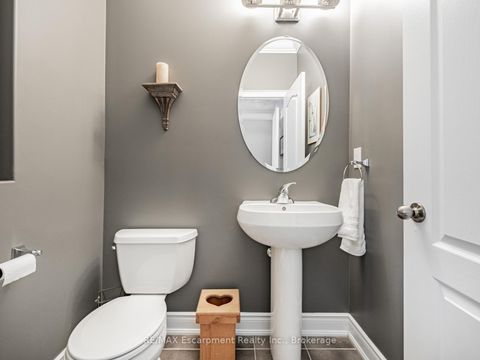 Photo 16 at 130 Innville Crescent, BR Bronte, Oakville