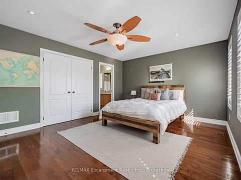 Photo 22 at 130 Innville Crescent, BR Bronte, Oakville
