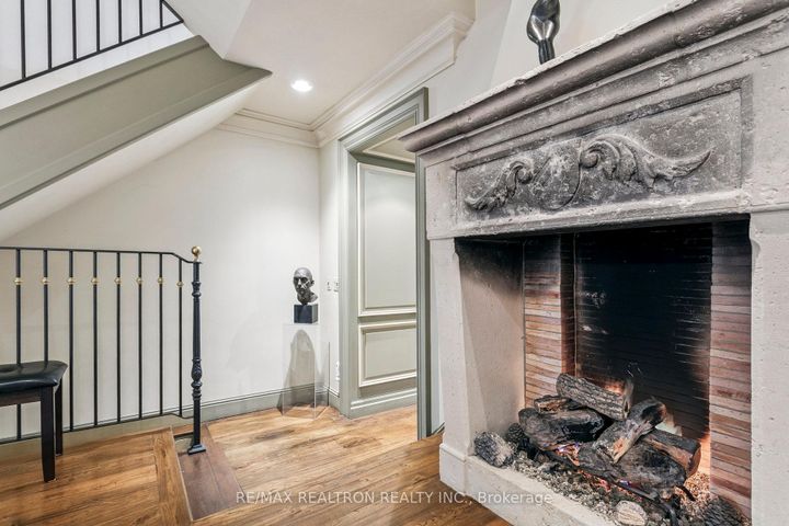 Photo 6 at 8 Belmont Street, Annex, Toronto