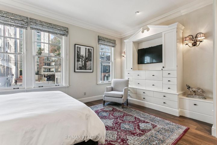 Photo 27 at 8 Belmont Street, Annex, Toronto