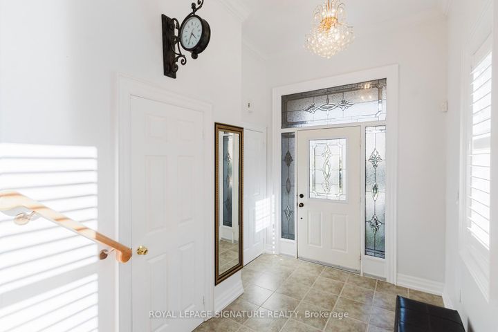 Photo 1 at 49 Carnoustie Crescent, Jefferson, Richmond Hill