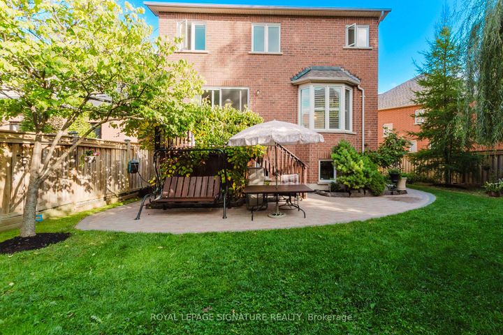Photo 28 at 49 Carnoustie Crescent, Jefferson, Richmond Hill
