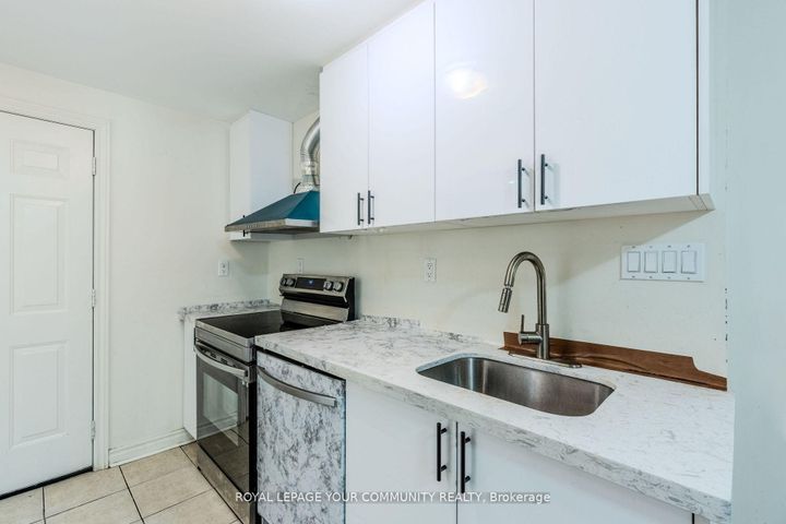Photo 23 at 22 Panama Place, Bram East, Brampton