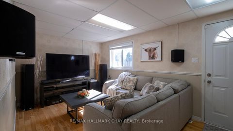 Photo 9 at 151 Orchard Heights Boulevard, Aurora Heights, Aurora