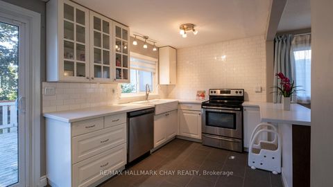 Photo 14 at 151 Orchard Heights Boulevard, Aurora Heights, Aurora