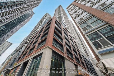 Photo 1 at 3001 - 55 Mercer Street, Waterfront Communities C1, Toronto