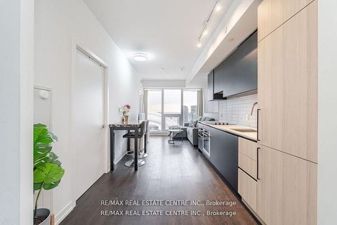 Photo 7 at 3001 - 55 Mercer Street, Waterfront Communities C1, Toronto