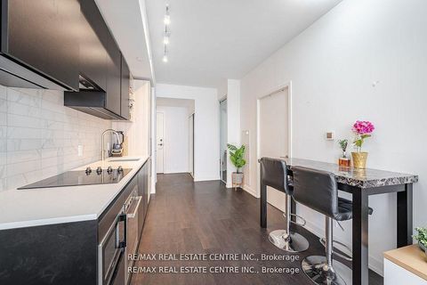 Photo 9 at 3001 - 55 Mercer Street, Waterfront Communities C1, Toronto