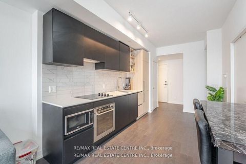 Photo 11 at 3001 - 55 Mercer Street, Waterfront Communities C1, Toronto