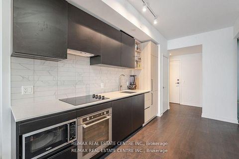 Photo 12 at 3001 - 55 Mercer Street, Waterfront Communities C1, Toronto