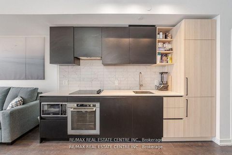 Photo 13 at 3001 - 55 Mercer Street, Waterfront Communities C1, Toronto