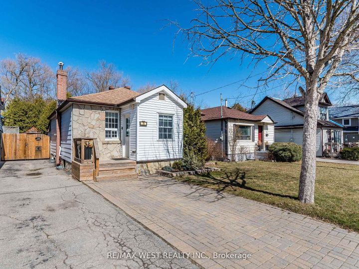 Photo 28 at 76 Laburnham Avenue, Long Branch, Toronto
