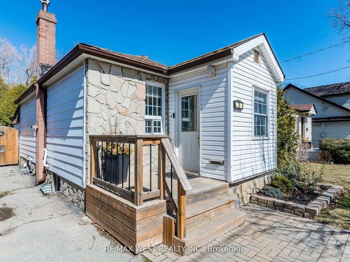 Photo 34 at 76 Laburnham Avenue, Long Branch, Toronto