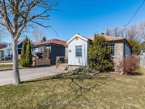 Photo 31 at 76 Laburnham Avenue, Long Branch, Toronto