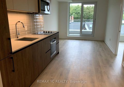 Photo 2 at 438 - 150 Logan Avenue, South Riverdale, Toronto