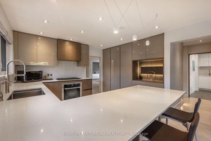 Photo 14 at 15 Salonica Road, York Mills, Toronto