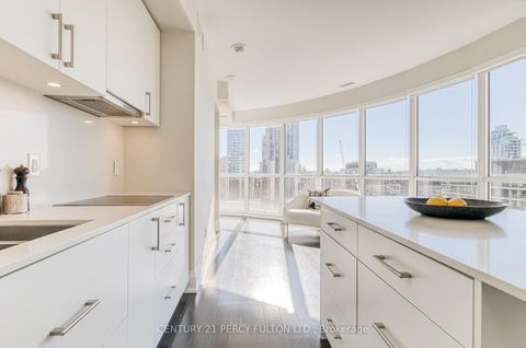 Photo 9 at 904 - 88 Cumberland Street, Annex, Toronto