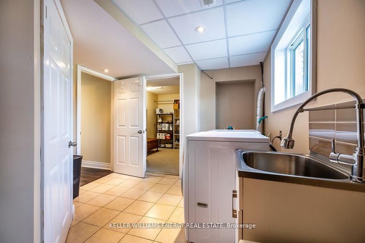 Photo 34 at 623 Dunrobin Court, McLaughlin, Oshawa