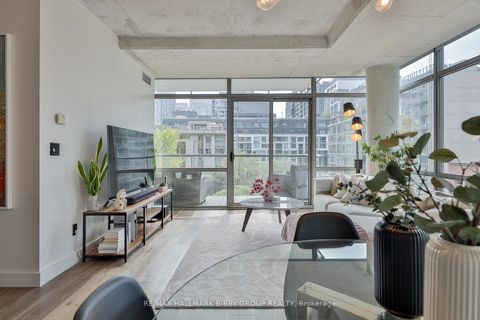 Photo 3 at 731 - 55 Stewart Street, Waterfront Communities C1, Toronto