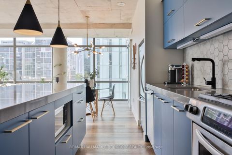 Photo 15 at 731 - 55 Stewart Street, Waterfront Communities C1, Toronto