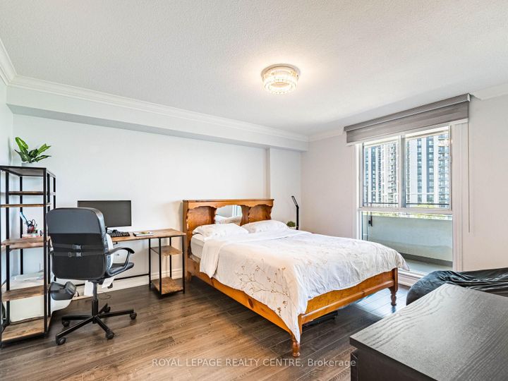 Photo 20 at 709 - 1320 Mississauga Valley Boulevard, Mississauga Valleys, Mississauga